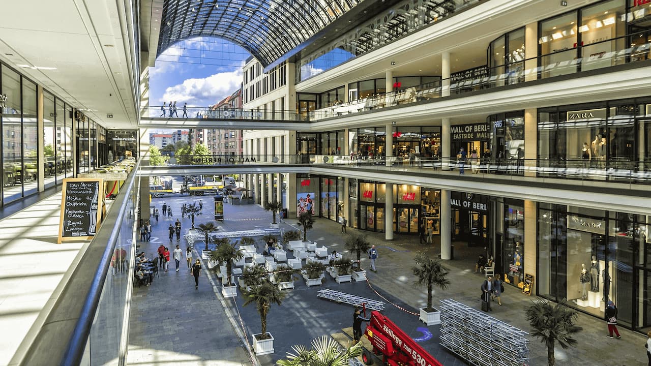 Centro-comercial-grandes-instalaciones Centro-comercial-grandes-instalaciones