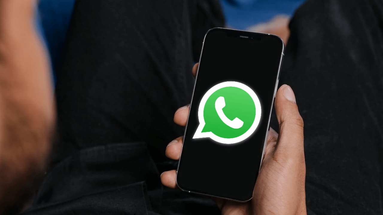 logo-WhatsApp-en-un-movil-1 logo-WhatsApp-en-un-movil-1